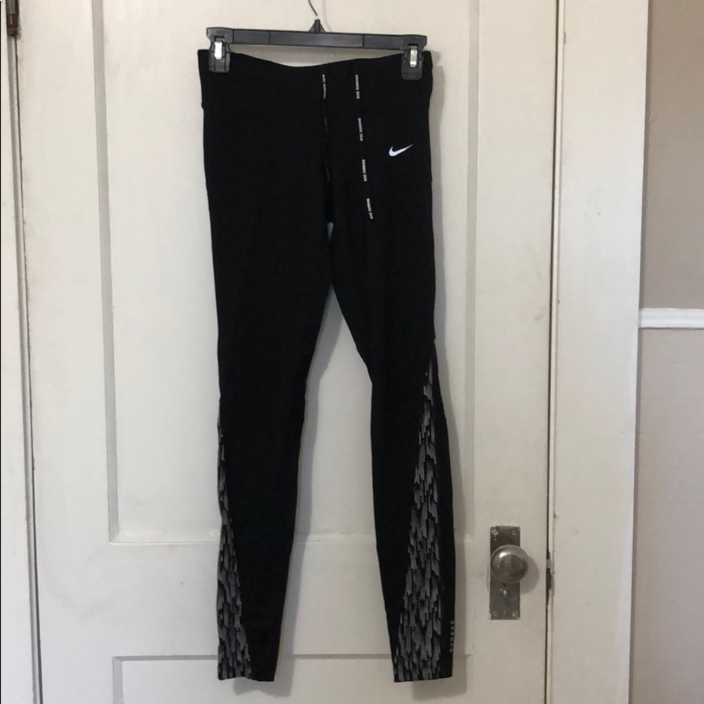 Nike leggings